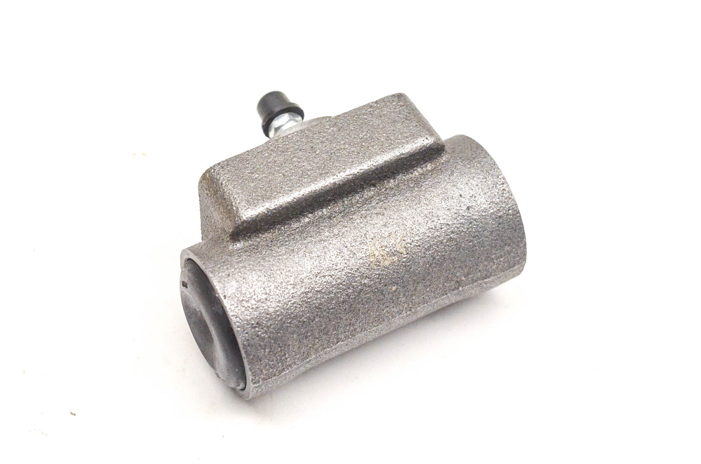 Raybestos WC37985, F131225 Wheel Cylinder Assembly NOS