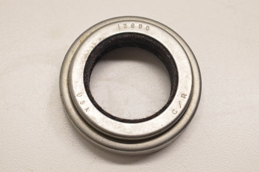CR 13690 Oil Seal NOS