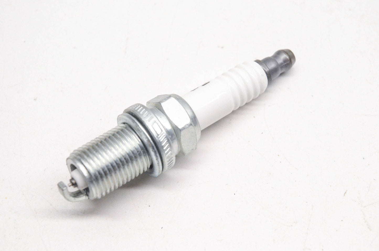 Champion RC7PYCB, 3068 Spark Plug NOS