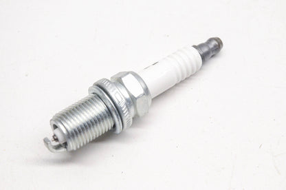 Champion RC7PYCB, 3068 Spark Plug NOS