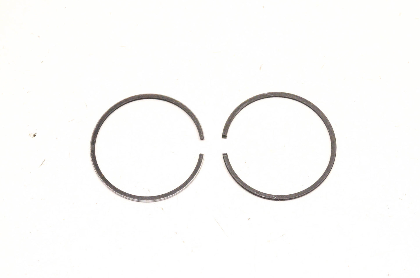 New OEM Yamaha 4SB-E1605-00-00 Piston Ring QTY 2 NOS