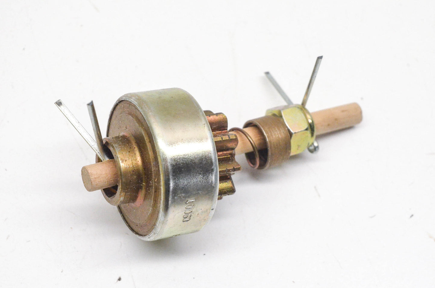 Aftermarket F15100 Bendix Drive Starter Assembly NOS