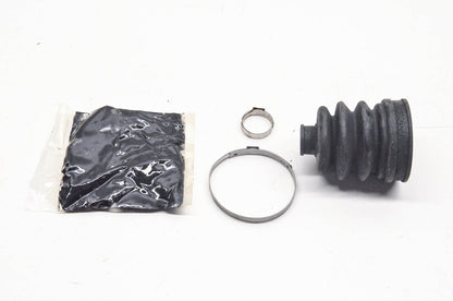 Moose Utliity Division M92-06483 Inboard Boot Kit NOS