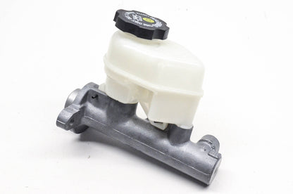 Aimco M901054, M82111, 13337 Master Cylinder Assembly NOS