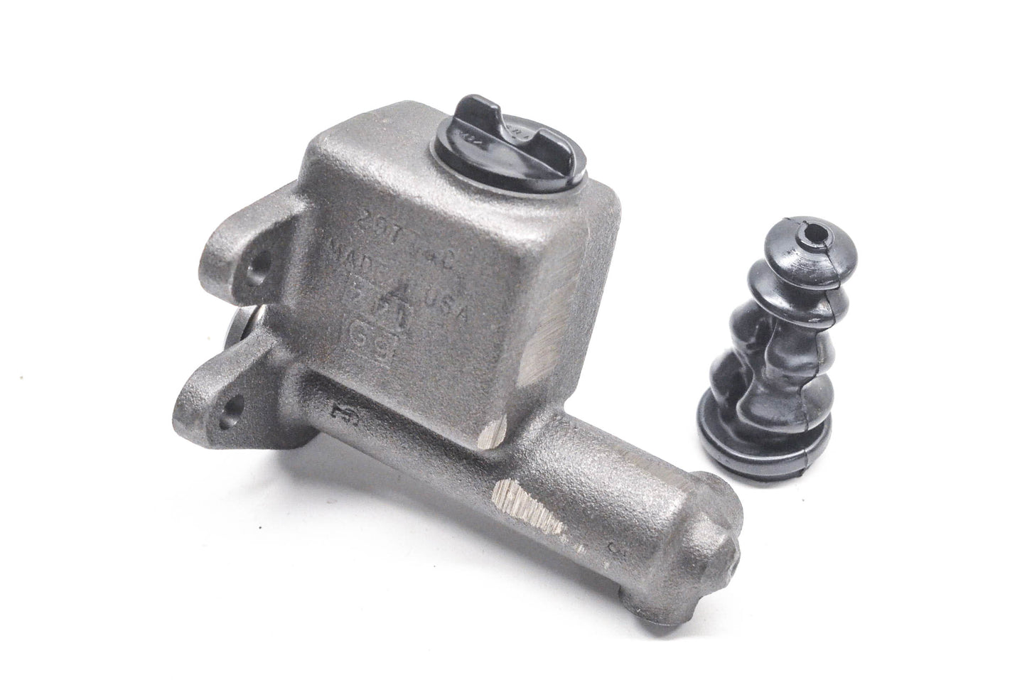 EIS M37548 Master Cylinder Assembly NOS