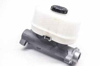 Bendix M900691, 12357, F116811 Master Cylinder Assembly NOS