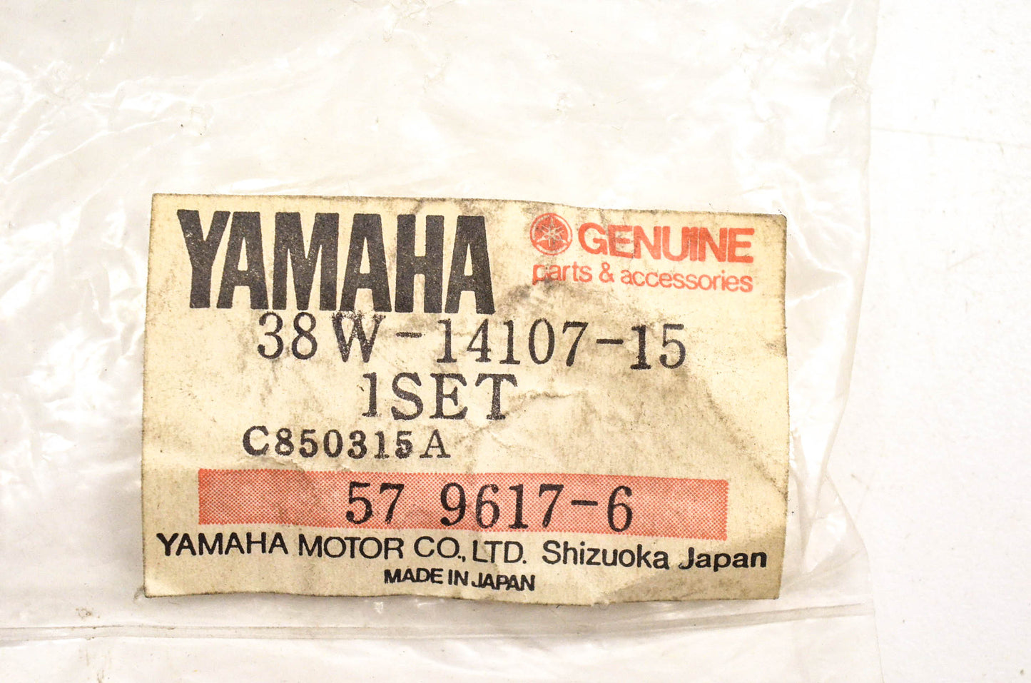 New OEM Yamaha 38W-14107-15-00 Needle Valve Kit NOS