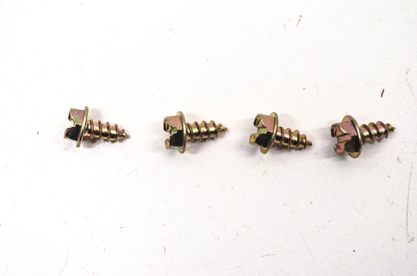 Aftermarket 732601210 Hex Tap Screws Qty 4 NOS