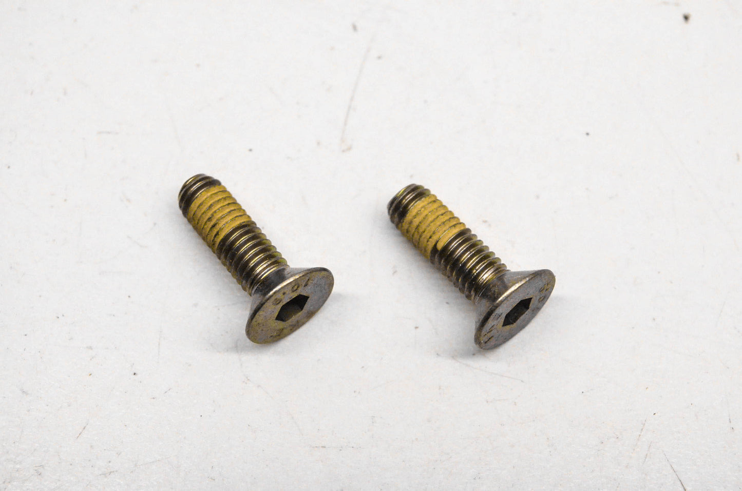 Aftermarket 205862044 Socket Head Screws Qty 2 NOS