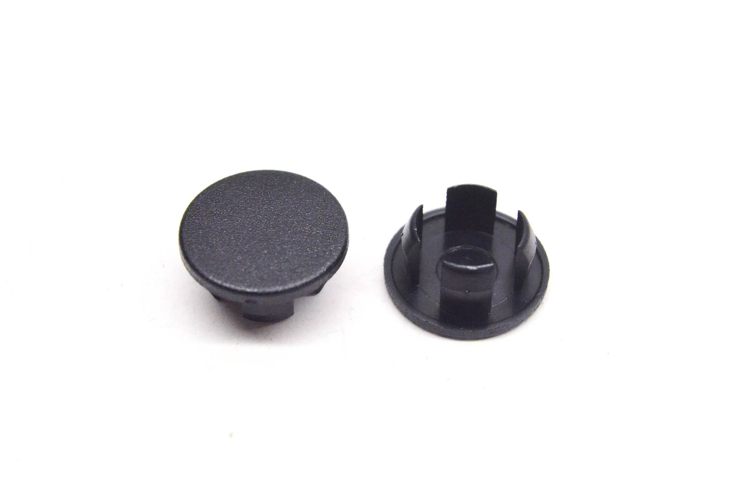 Aftermarket 506152425 Caps Qty 2 NOS