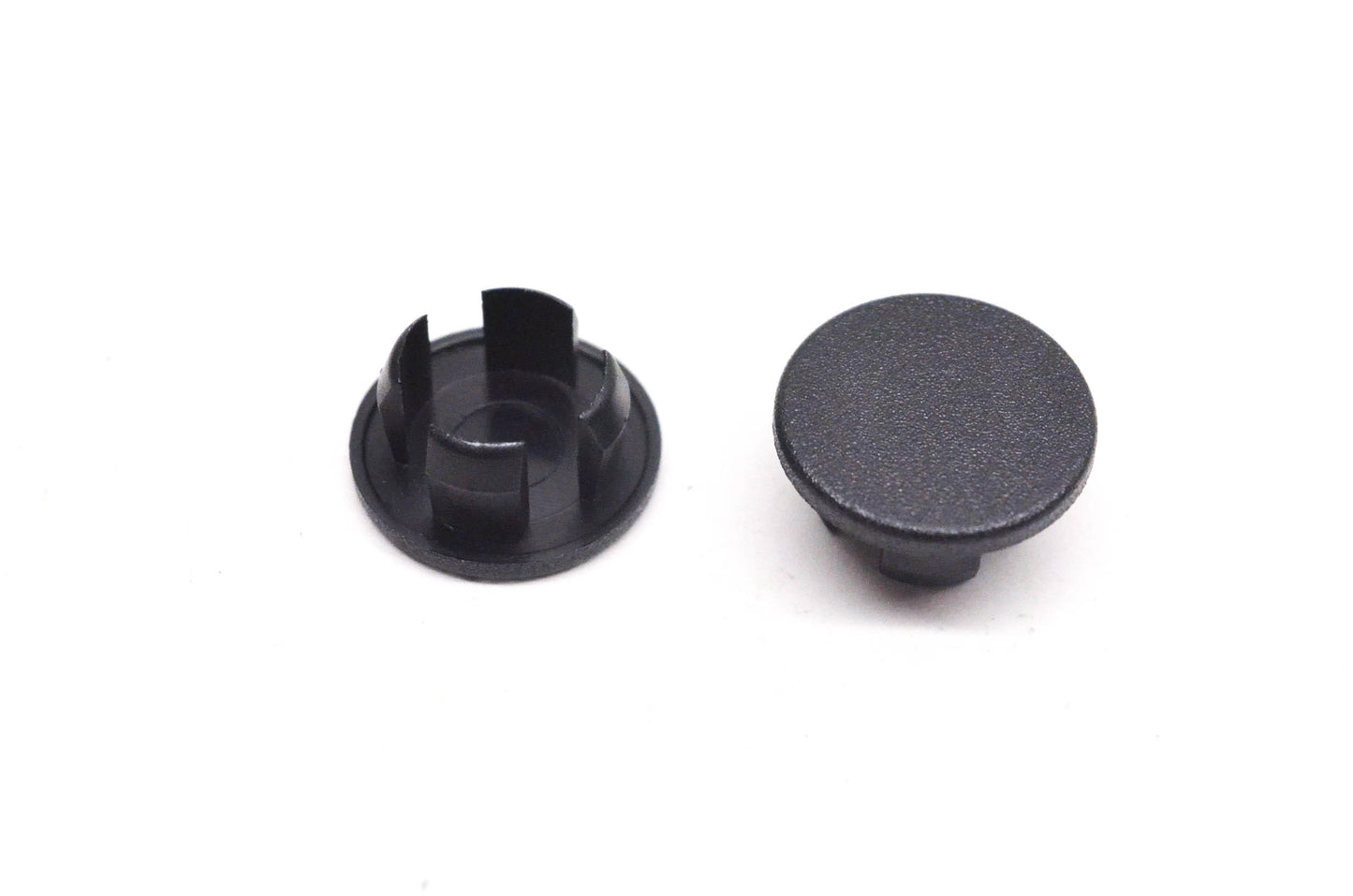 Aftermarket 506152425 Caps Qty 2 NOS