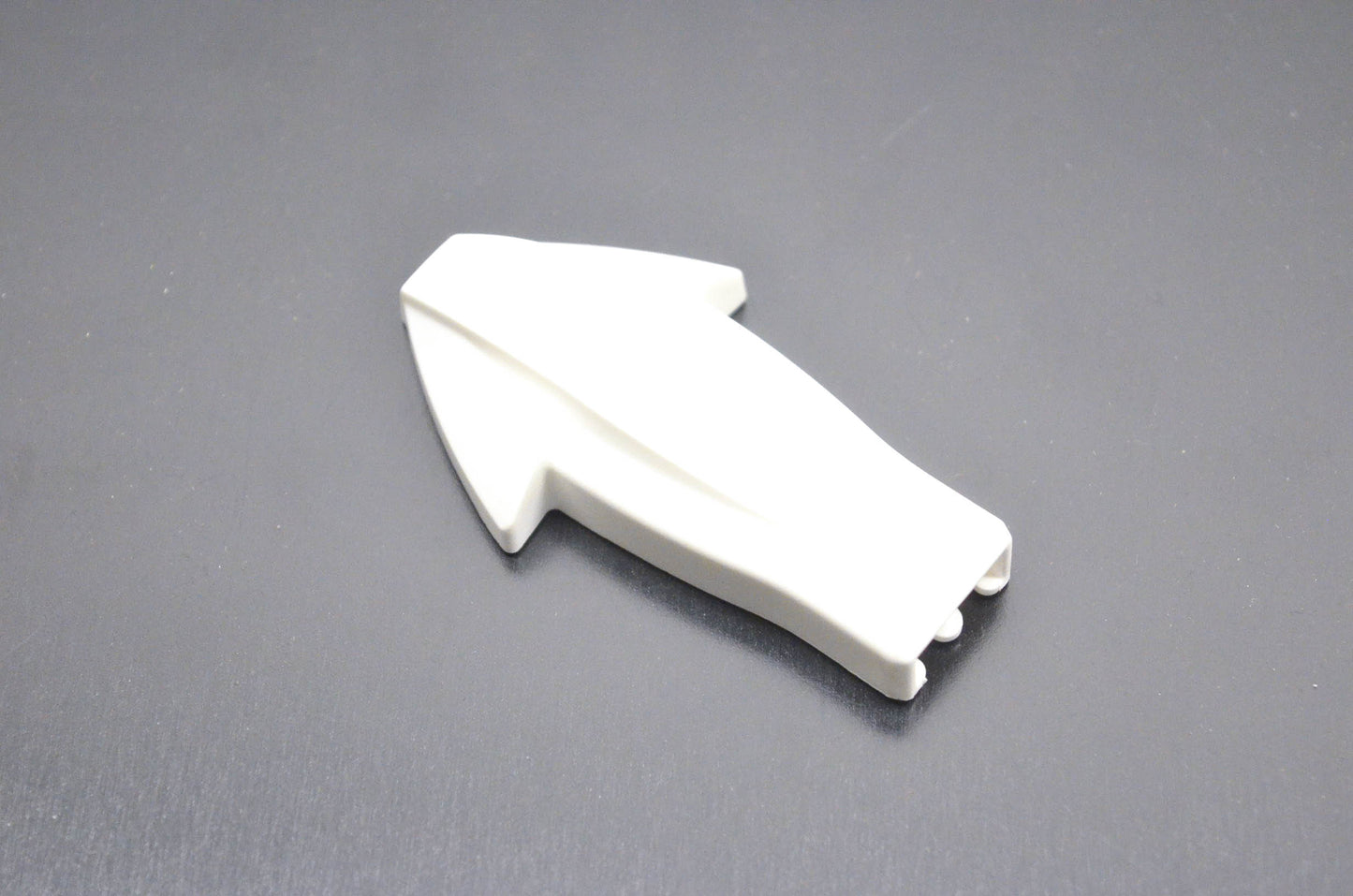 Aftermarket 517304435 White End Piece Latch NOS
