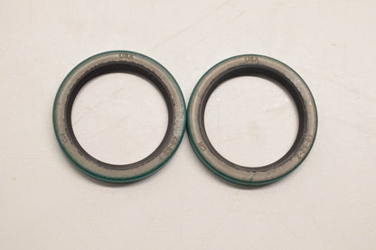 CR 15805 Oil Seals Qty 2 NOS