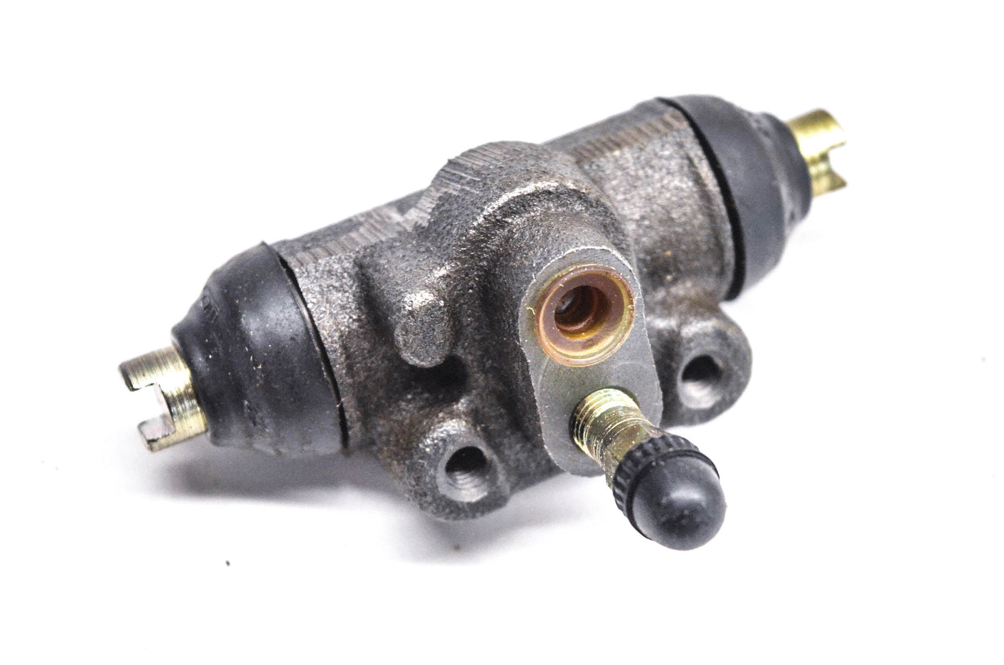 EIS EW104416, 88D18 Wheel Cylinder Assembly NOS