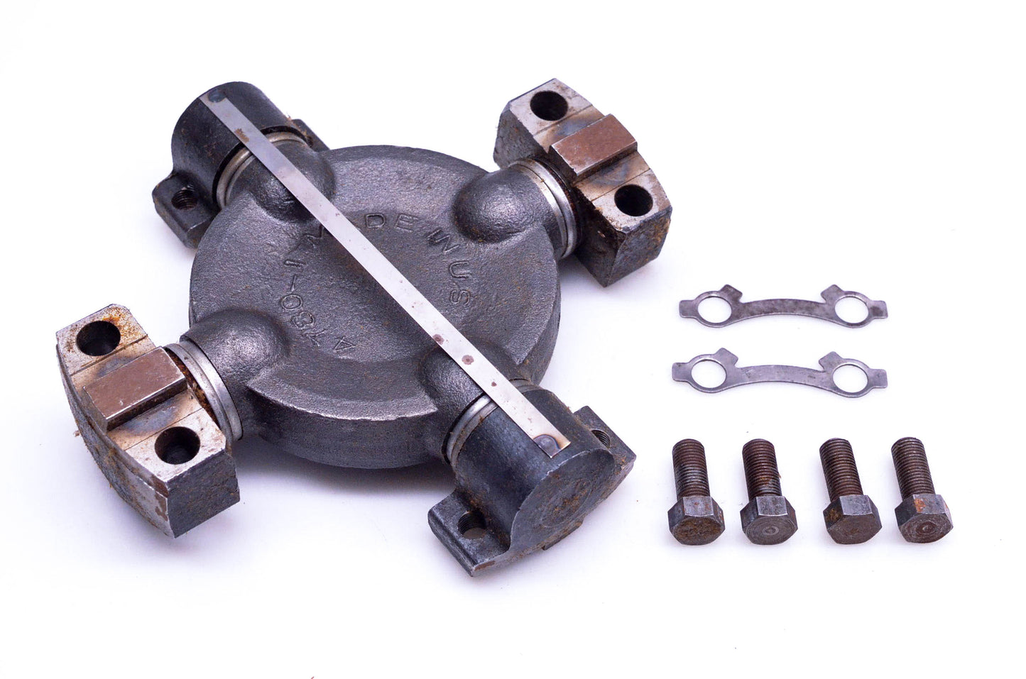 Neapco 6-8207 Universal Joint Kit NOS