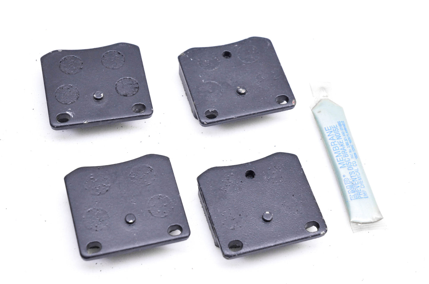 Wagner PD7094A D-213 Disc Brake Pad Kit NOS