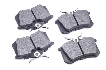 Raybestos PGD1017M Disc Brake Pad Kit NOS