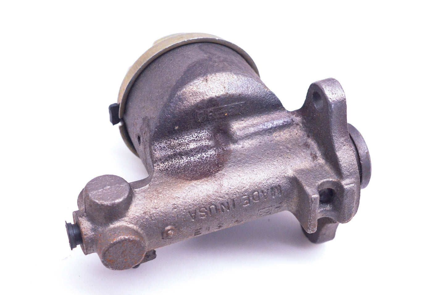 EIS E44504 Brake Master Cylinder NOS