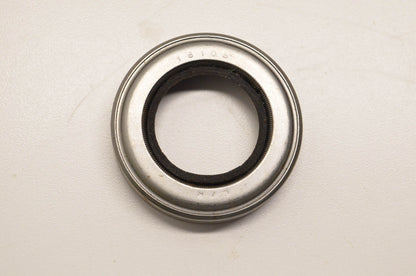 CR 15105 Oil Seal NOS