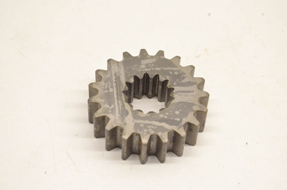 Team 31-02219  351513-4 Sprocket 19T NOS