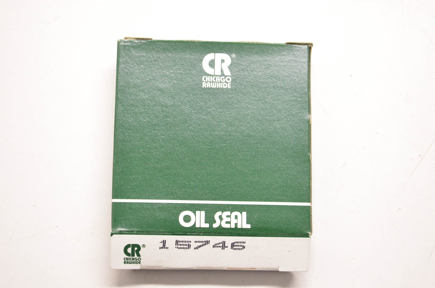 CR 15746 Oil Seals Qty 2 NOS