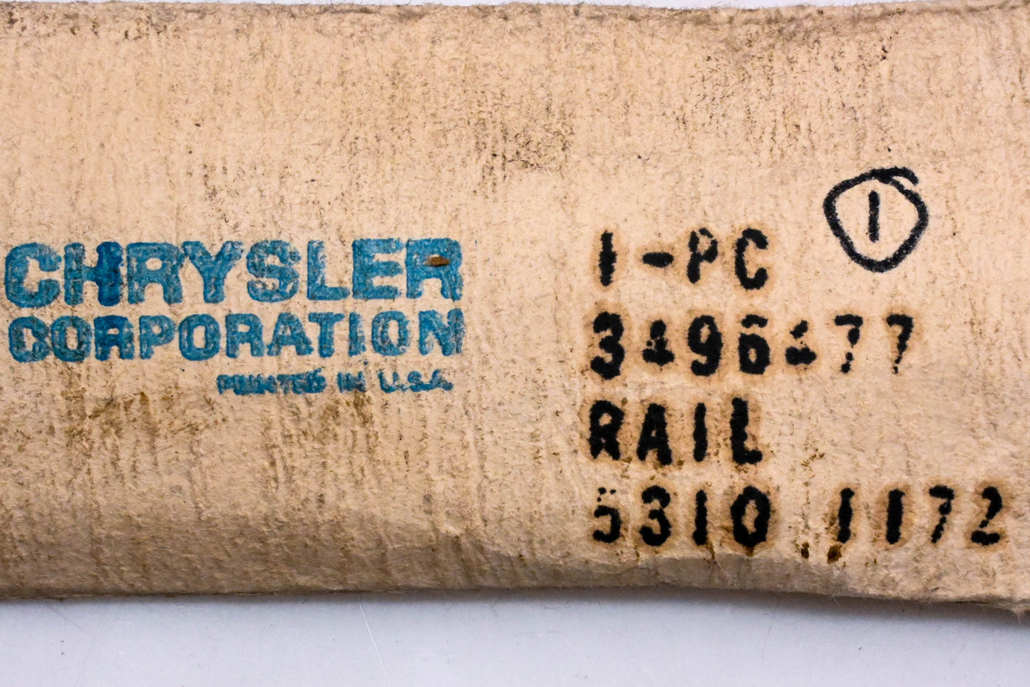 Chrysler 3496477 Transmission Rail NOS