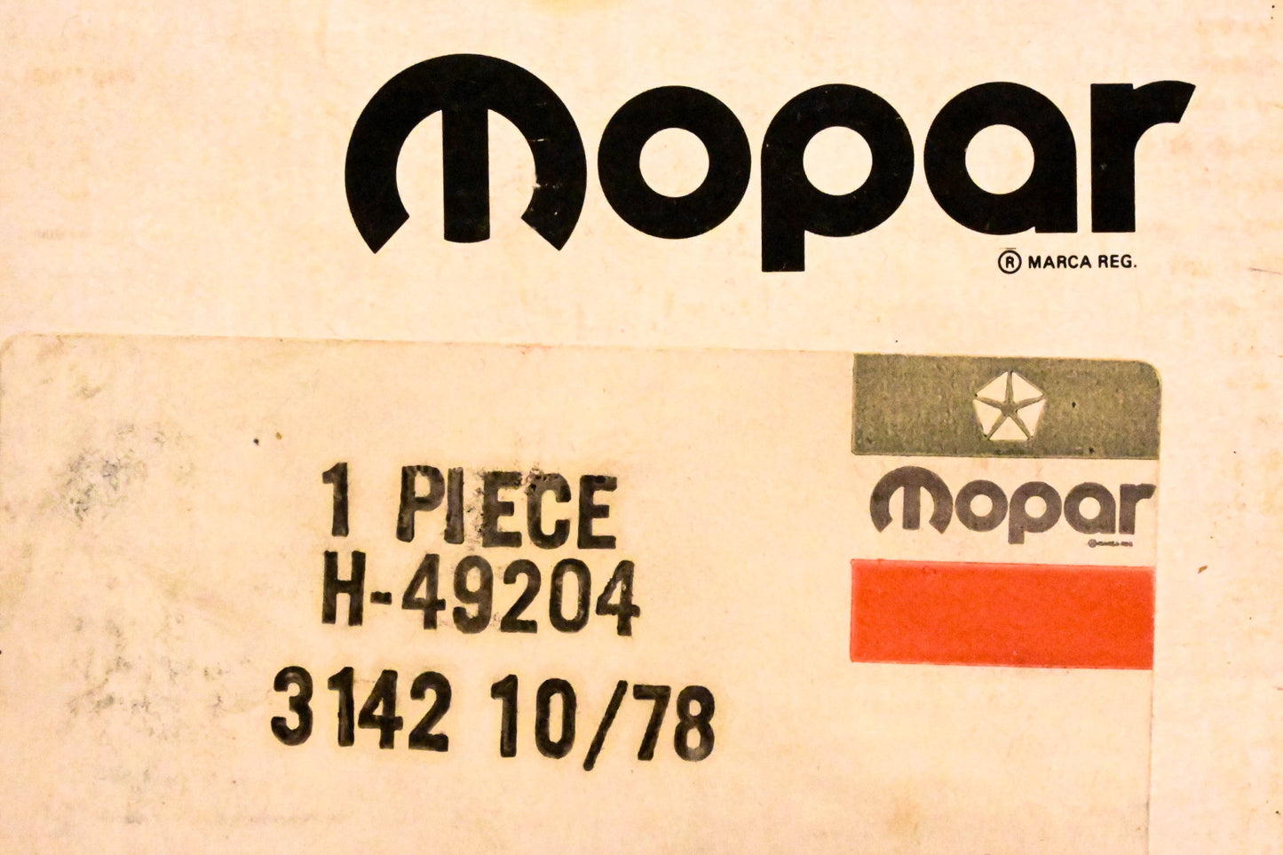 Mopar H49204, H-49204 Master Cylinder Assembly NOS