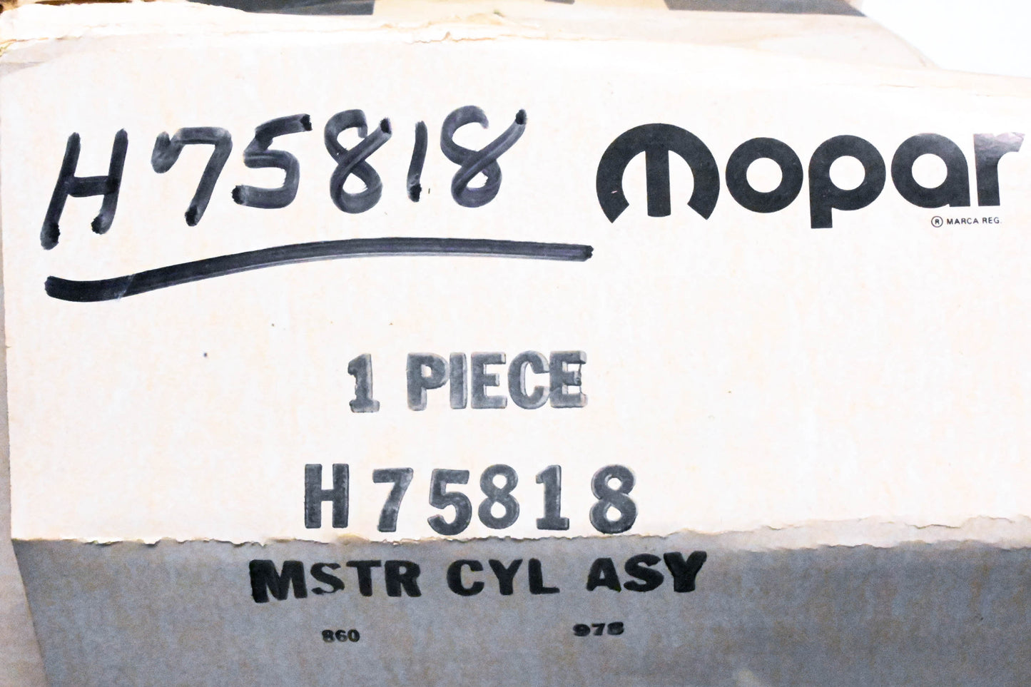 Mopar H75818, H-75818 Master Cylinder Assembly NOS