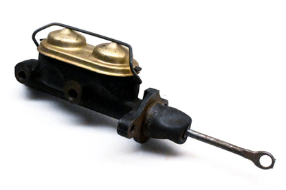EIS E76166, 5470819 Master Cylinder Assembly NOS