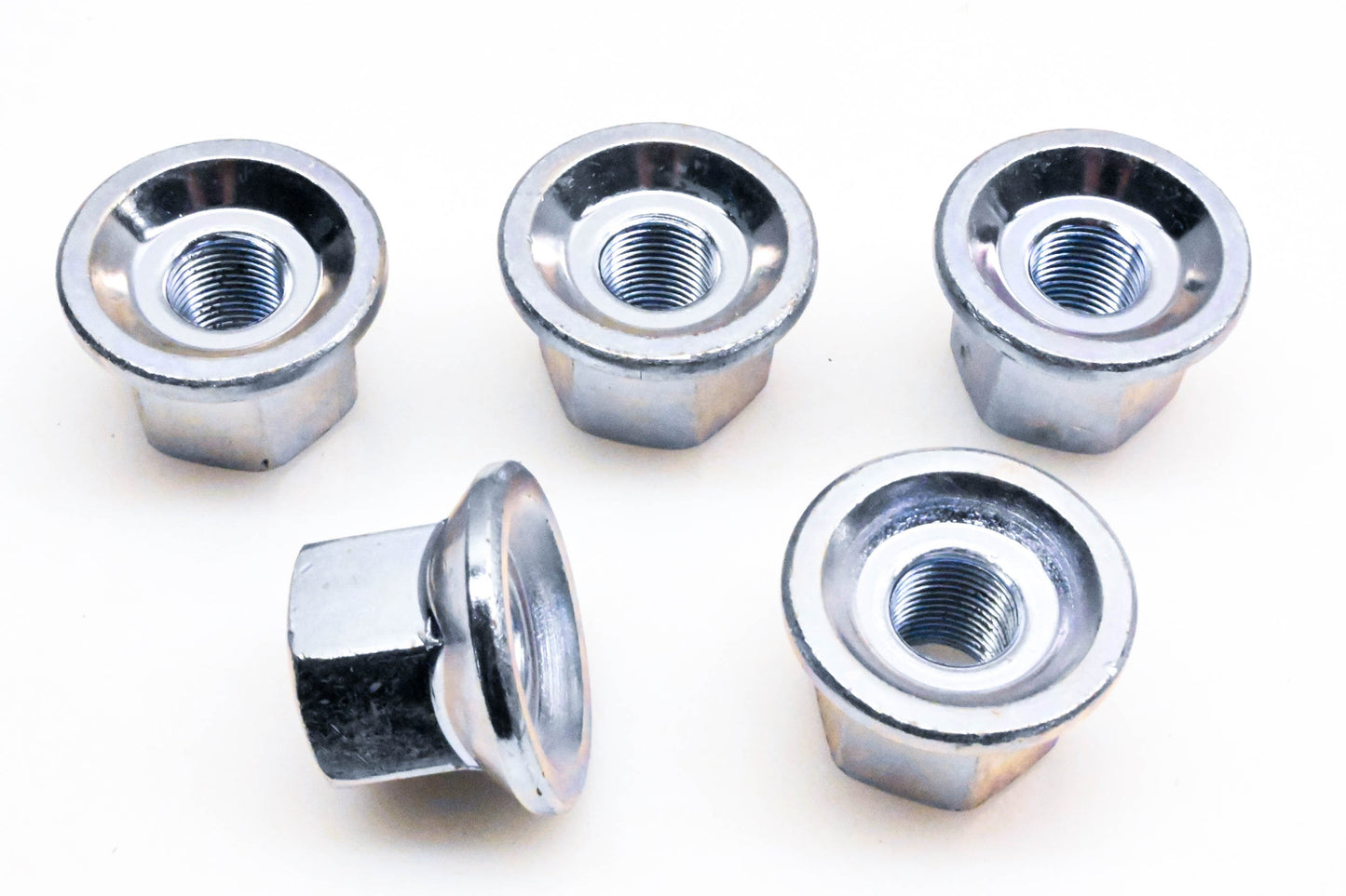 Wagner BD61295 Wheel Lug Nuts Qty 5 NOS