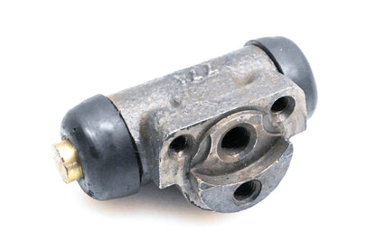 EIS 774 Wheel Cylinder Assembly NOS