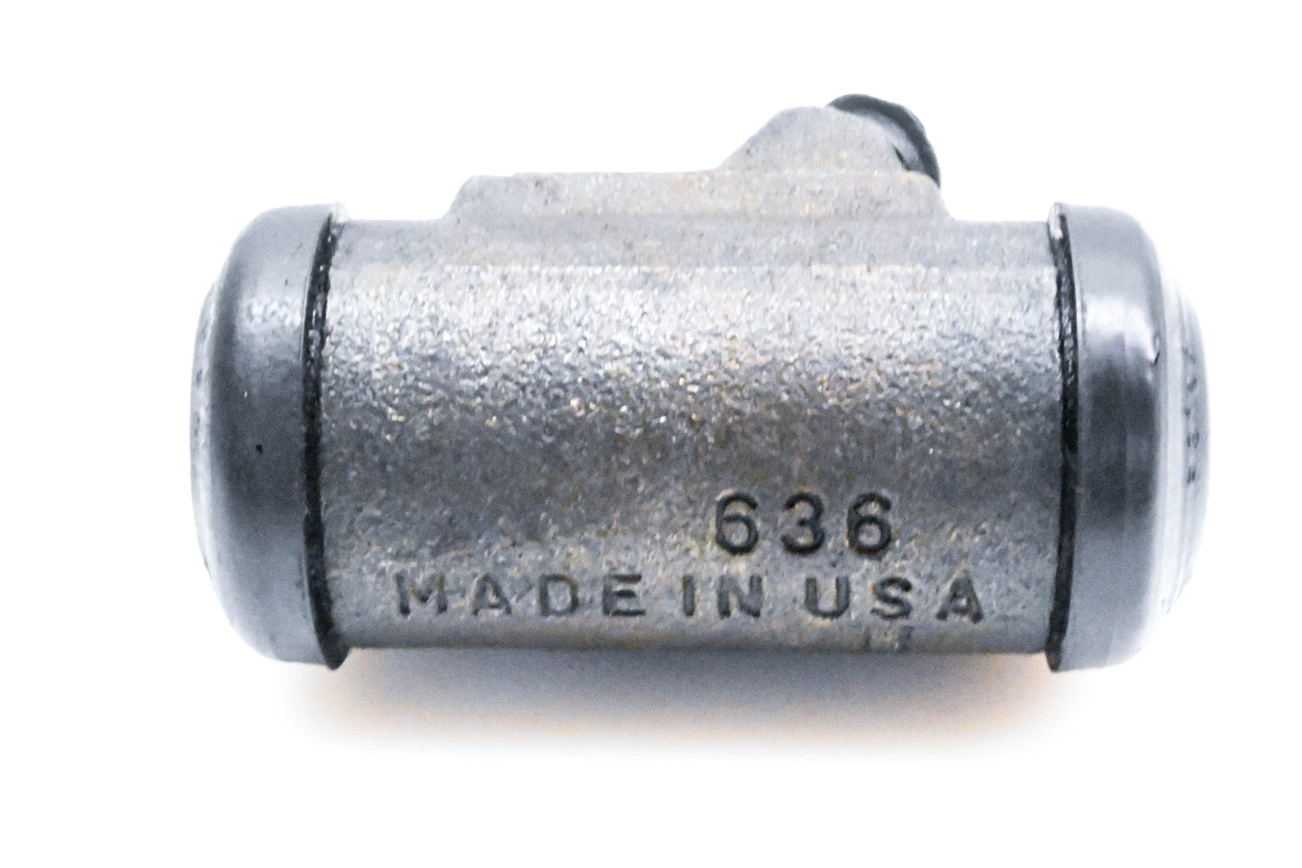 EIS 636 Wheel Cylinder Assembly NOS