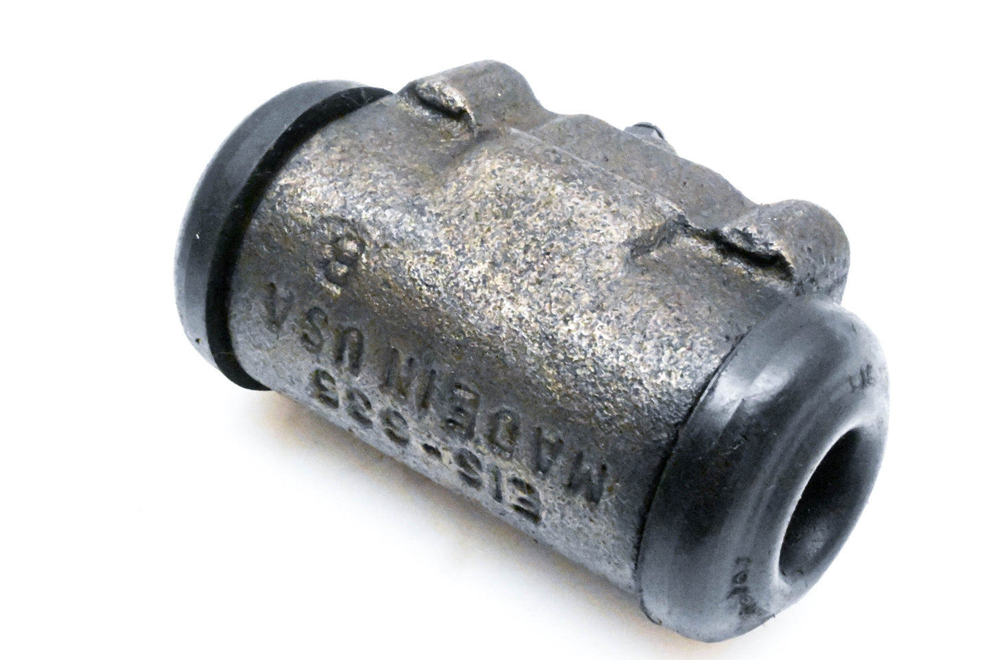 EIS 635 Wheel Cylinder Assembly NOS