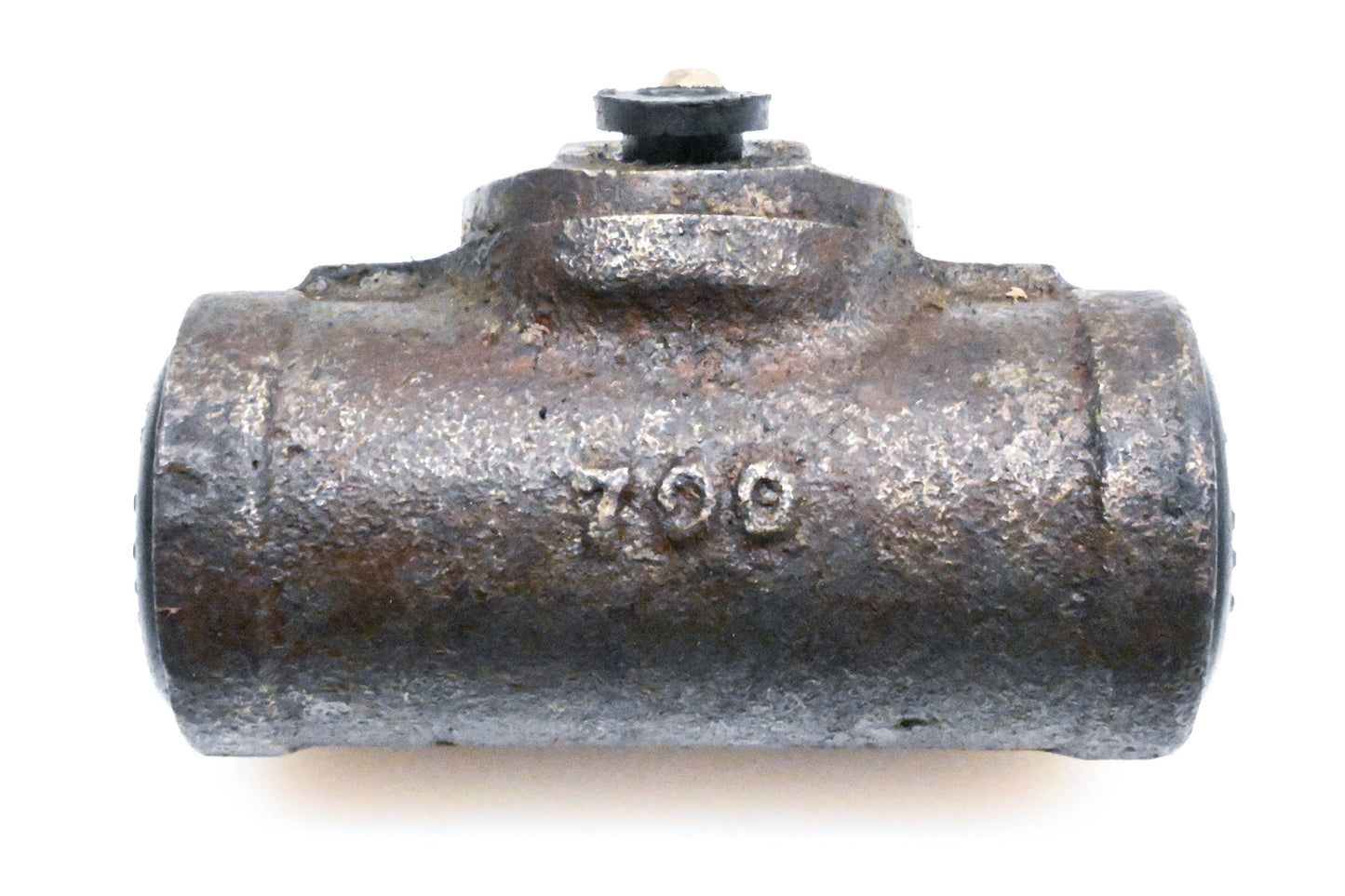 EIS 700 Wheel Cylinder Assembly NOS