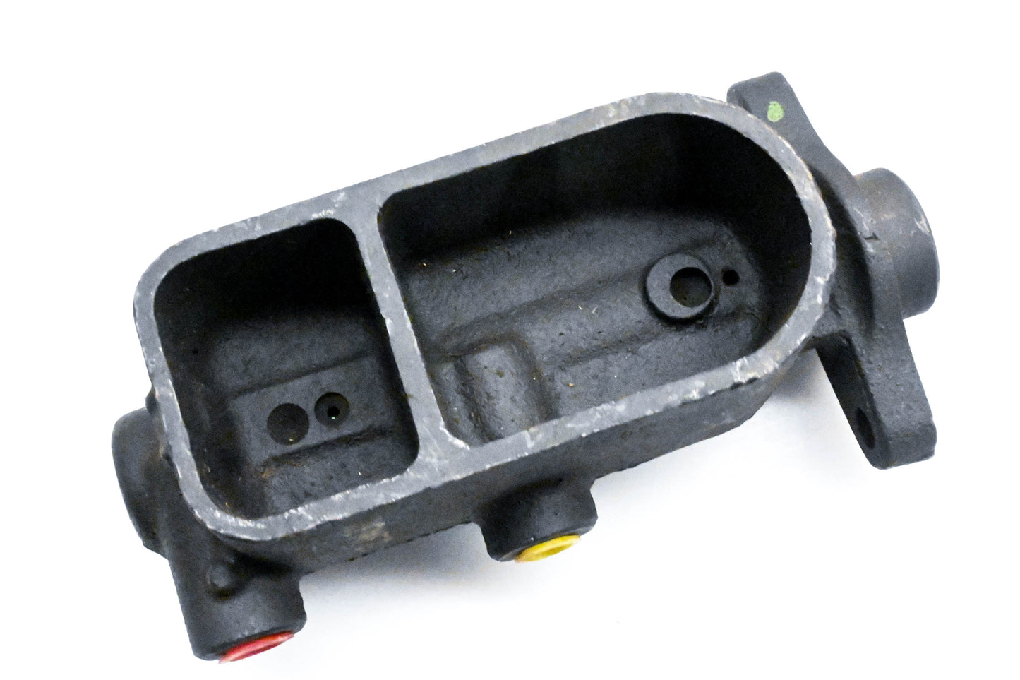 Bendix 2227091, 2227091-AT Remanufactured Master Cylinder NOS