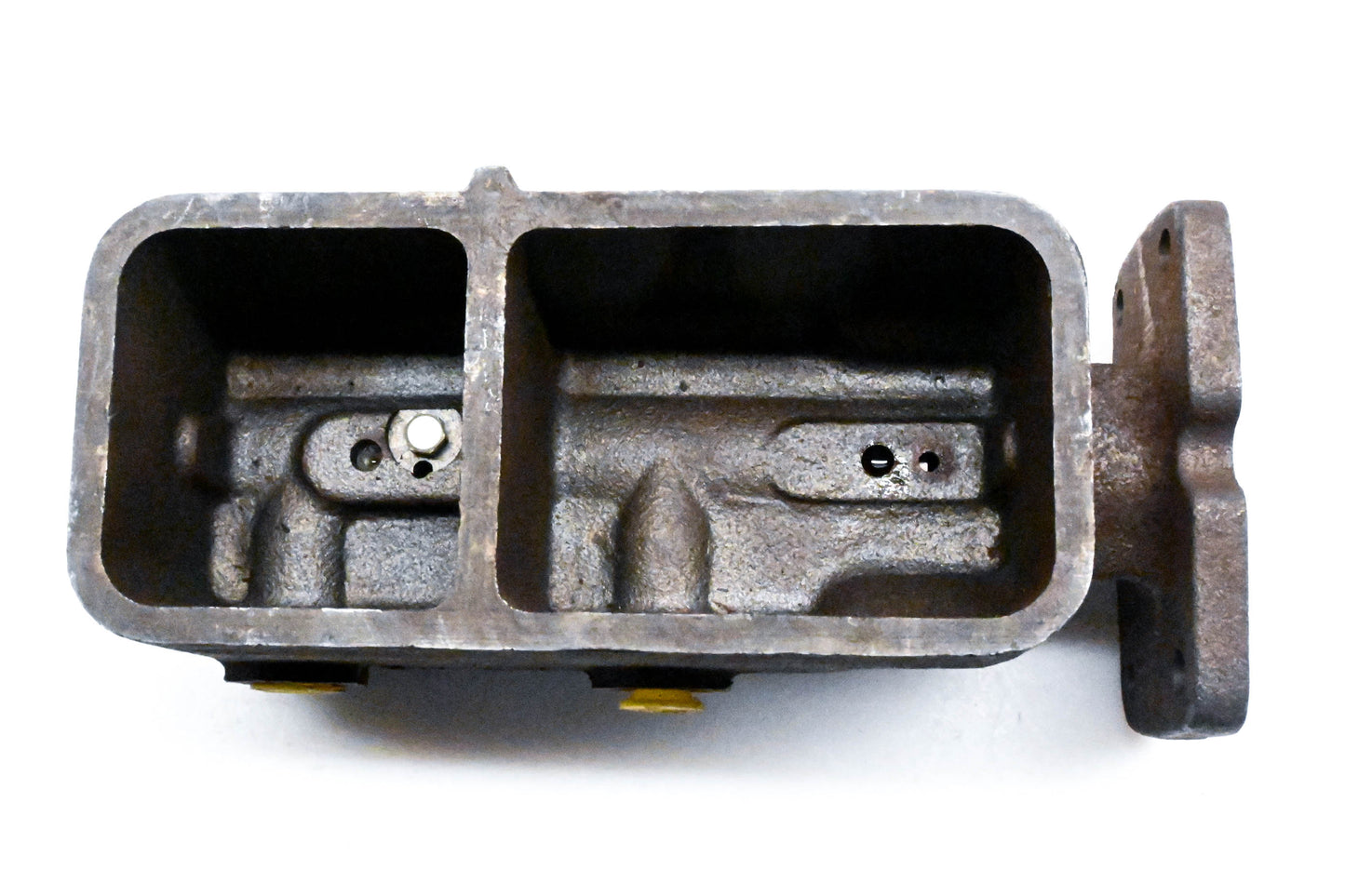 EIS 77021 Master Cylinder NOS