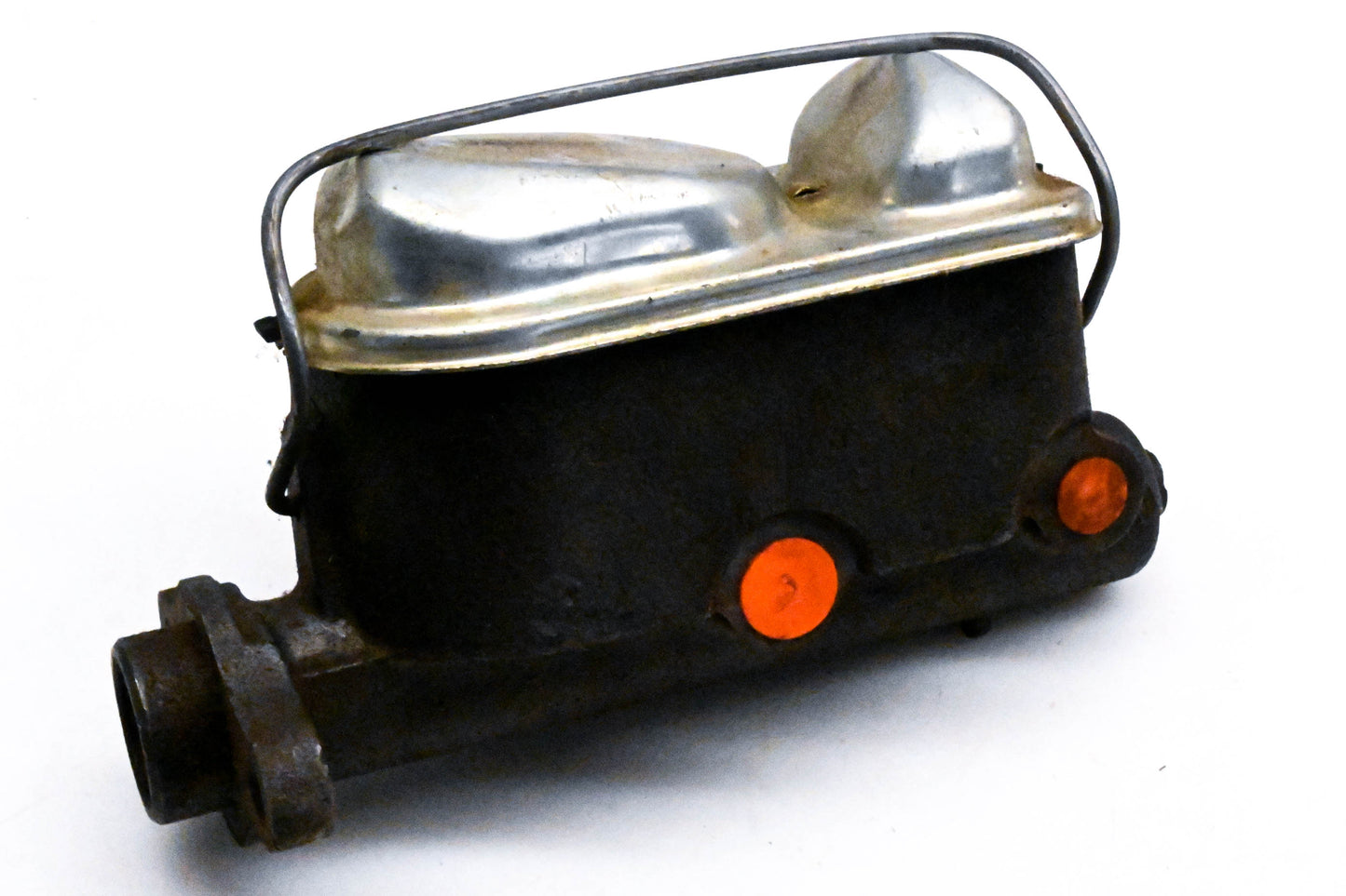 EIS 231 Master Cylinder Assembly NOS