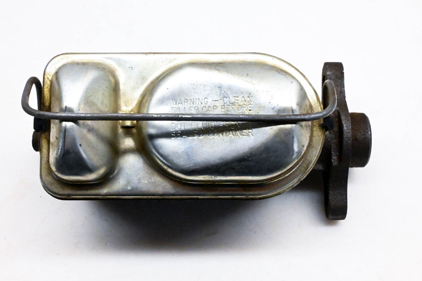 EIS 231 Master Cylinder Assembly NOS