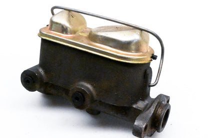 EIS 157 Master Cylinder Assembly