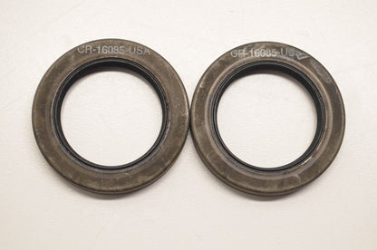 CR 16085 Oil Seals Qty 2 NOS