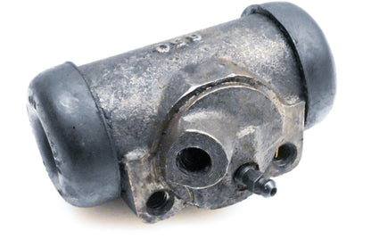 EIS 650 Wheel Cylinder Assembly NOS