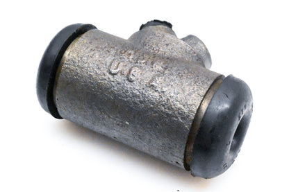 EIS 701 Wheel Cylinder Assembly NOS