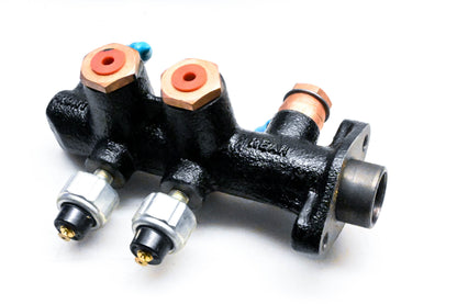 Mopar H96730, H-96730 Master Cylinder Assembly NOS
