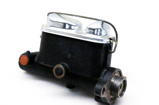 Mopar H80568, H-80568 Master Cylinder Assembly NOS