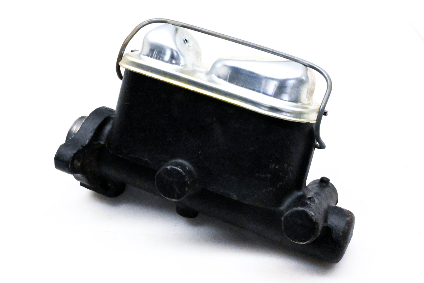 Mopar H80568, H-80568 Master Cylinder Assembly NOS