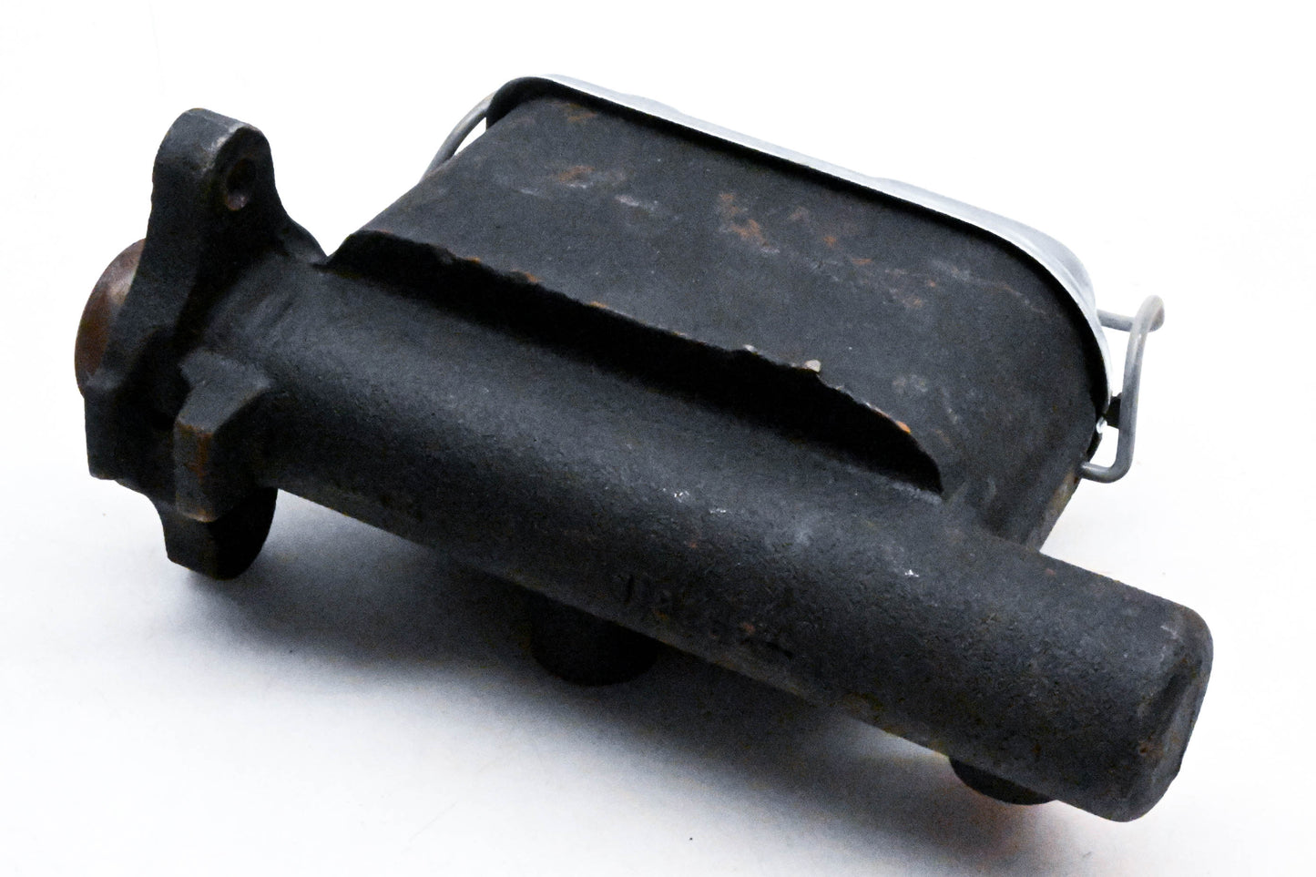 Mopar H80980, H-80980 Bendix Master Cylinder Assembly NOS