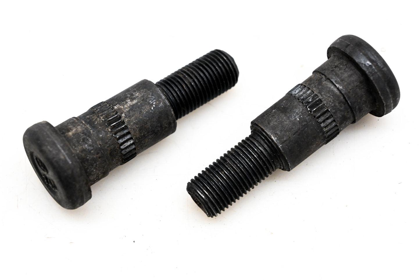 Wagner BD60943 Wheel Lug Stud Qty 2 NOS