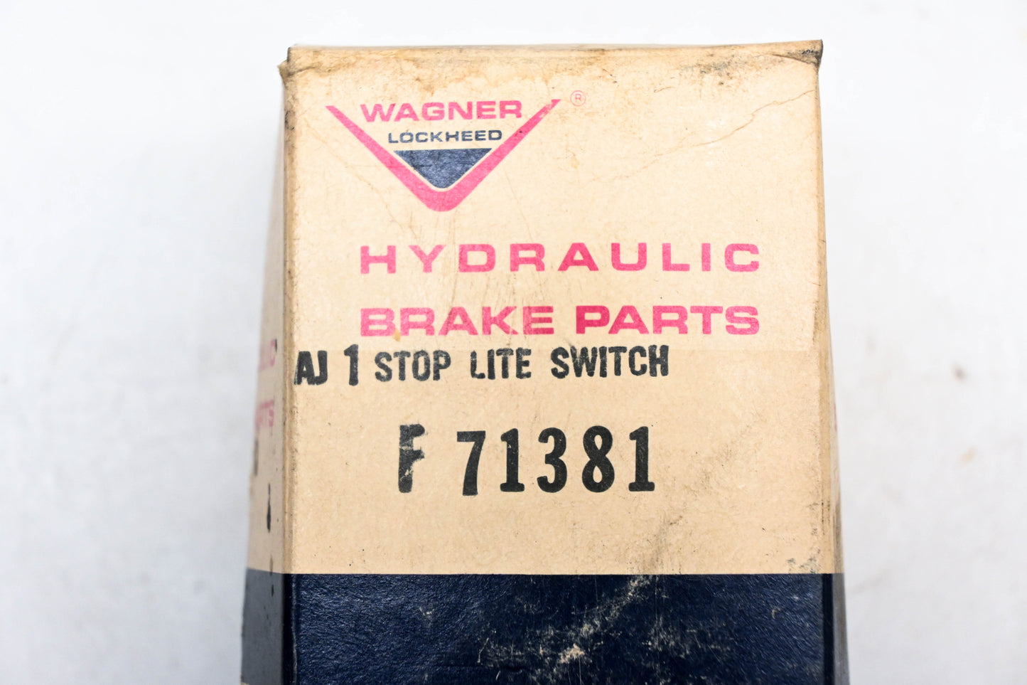 Wagner F71381 Stop Light Switch Kit NOS