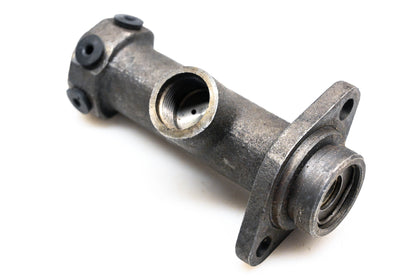 EIS E99011 Master Cylinder Housing NOS