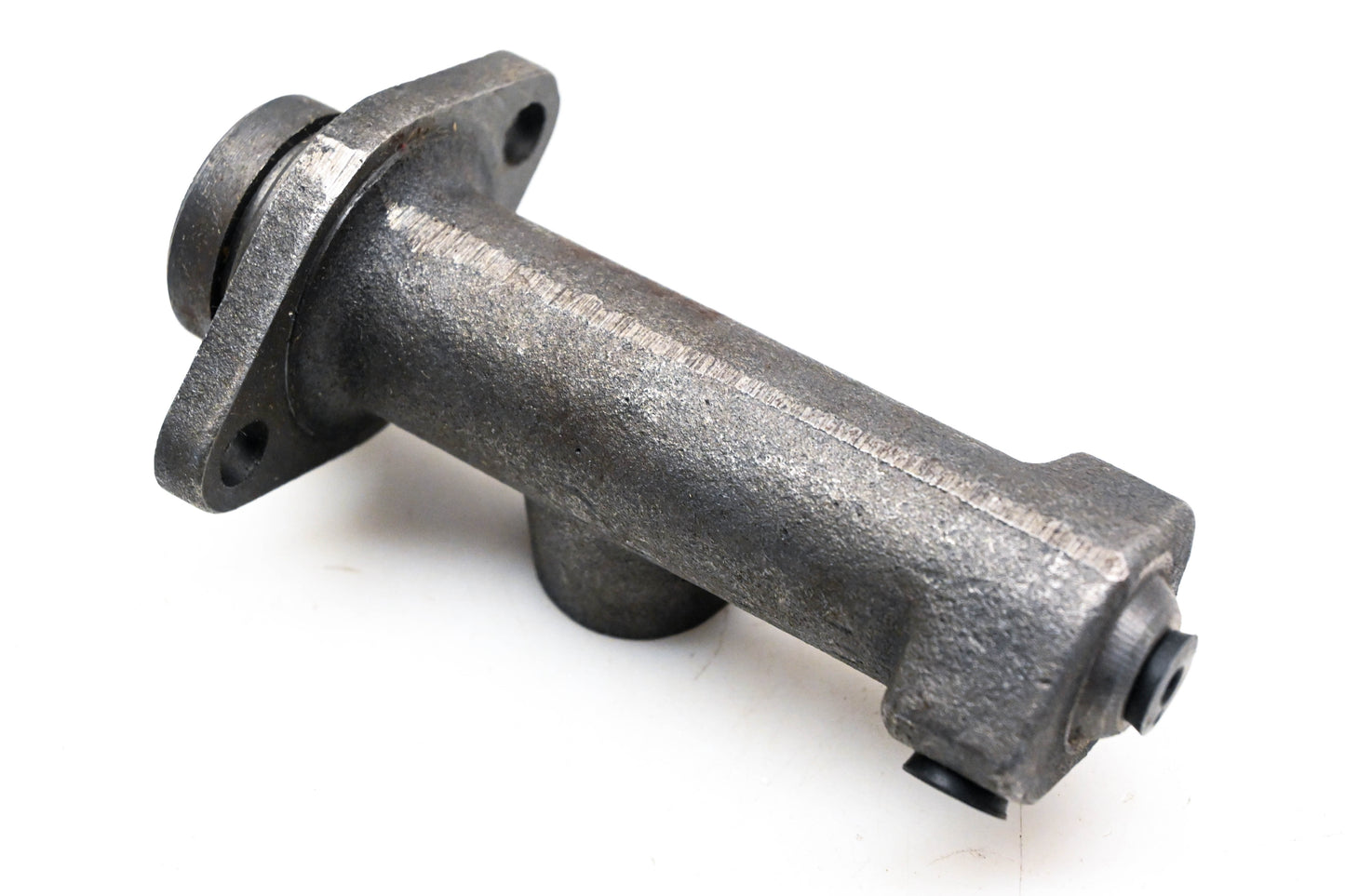 EIS E99011 Master Cylinder Housing NOS